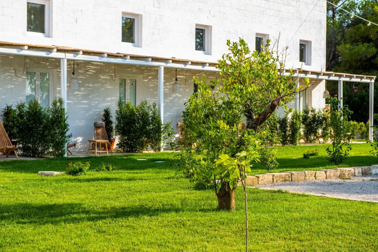 Hotel Masseria Rauccio 4*
